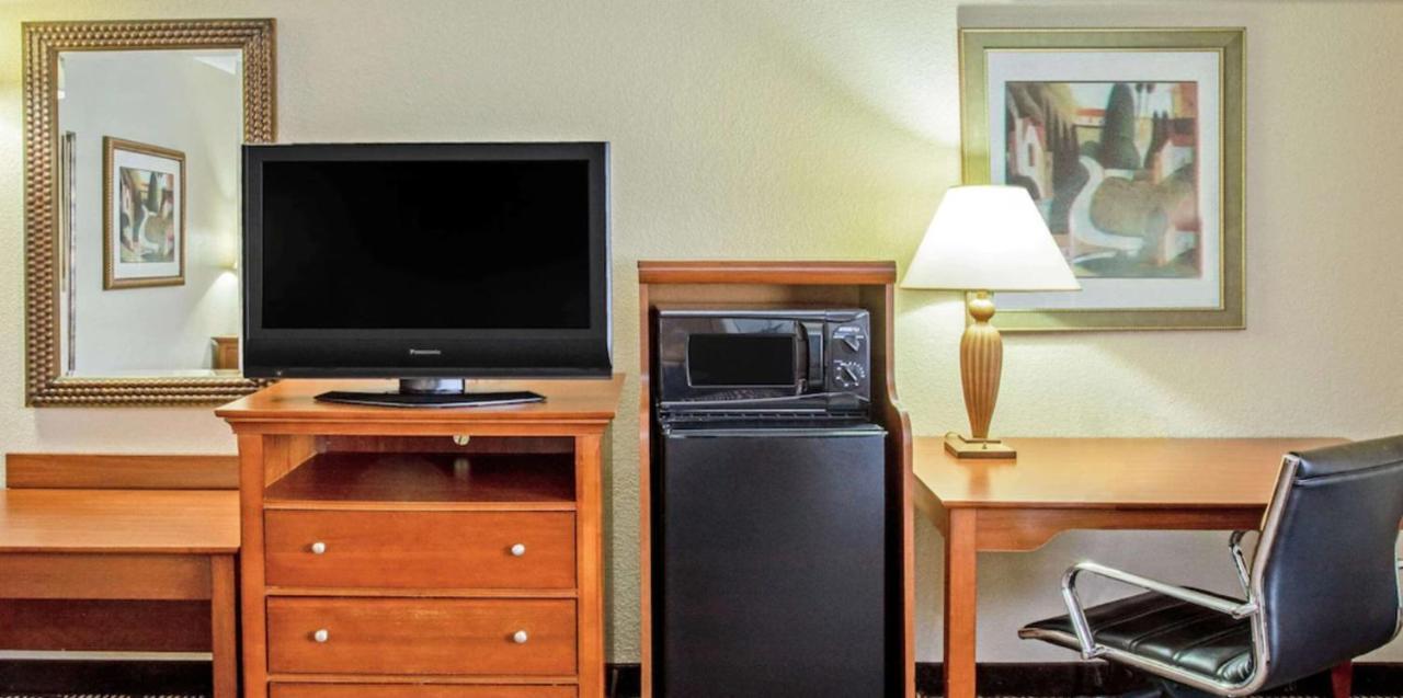 La Quinta By Wyndham Minneapolis-Minnetonka Exteriör bild